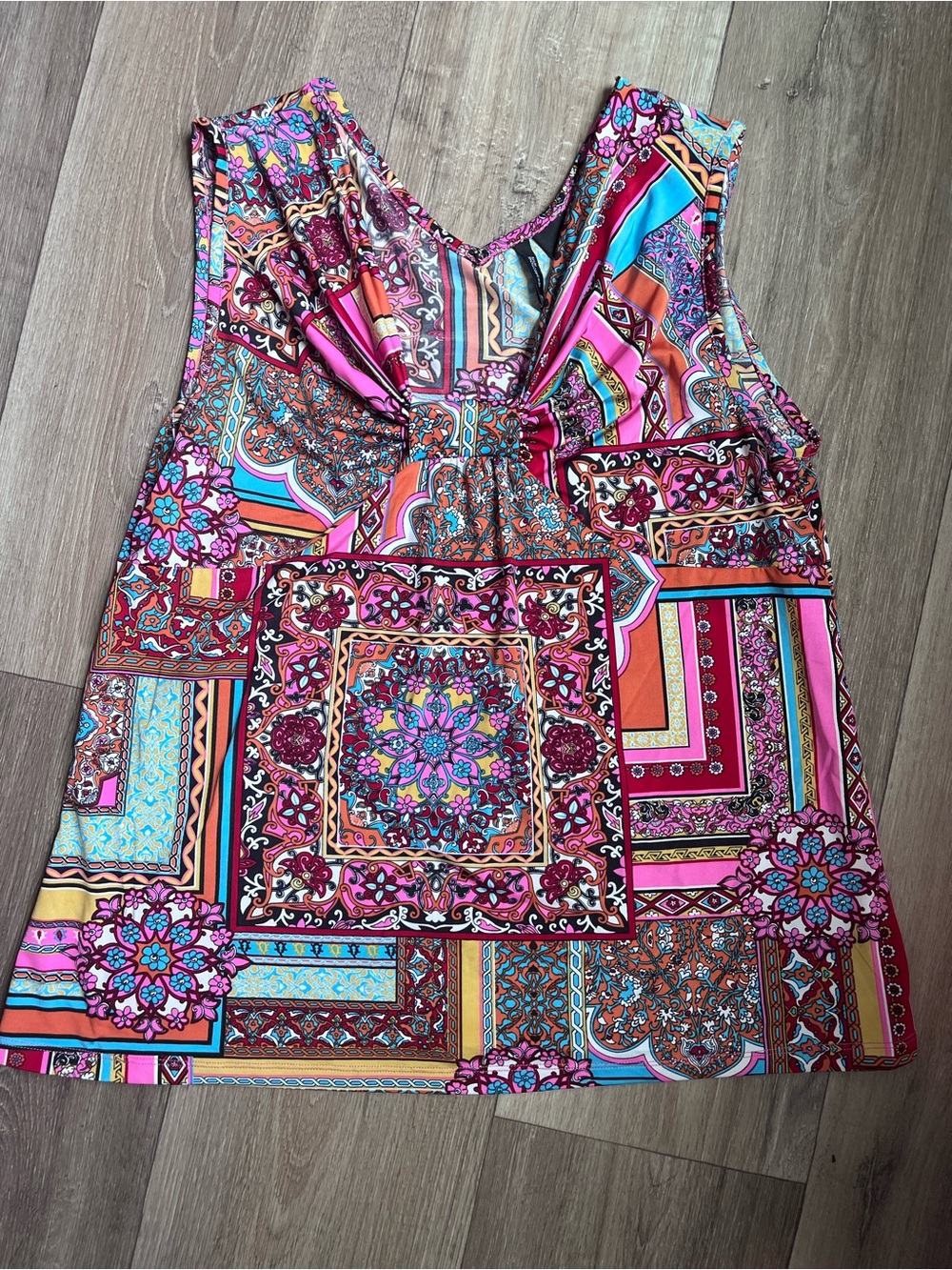 New Directions Pink Multi-Color Paisley Print Tank